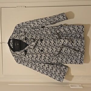Style & Co. Black and white trench with belt and pockets sz L